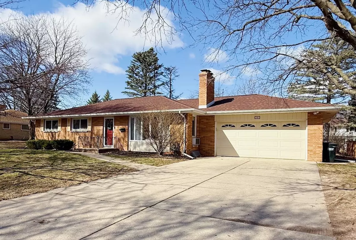 Green Bay, WI 54301,161 HILLTOP DR