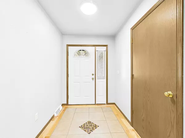 Oshkosh, WI 54904-7435,384 N WESTHAVEN DR
