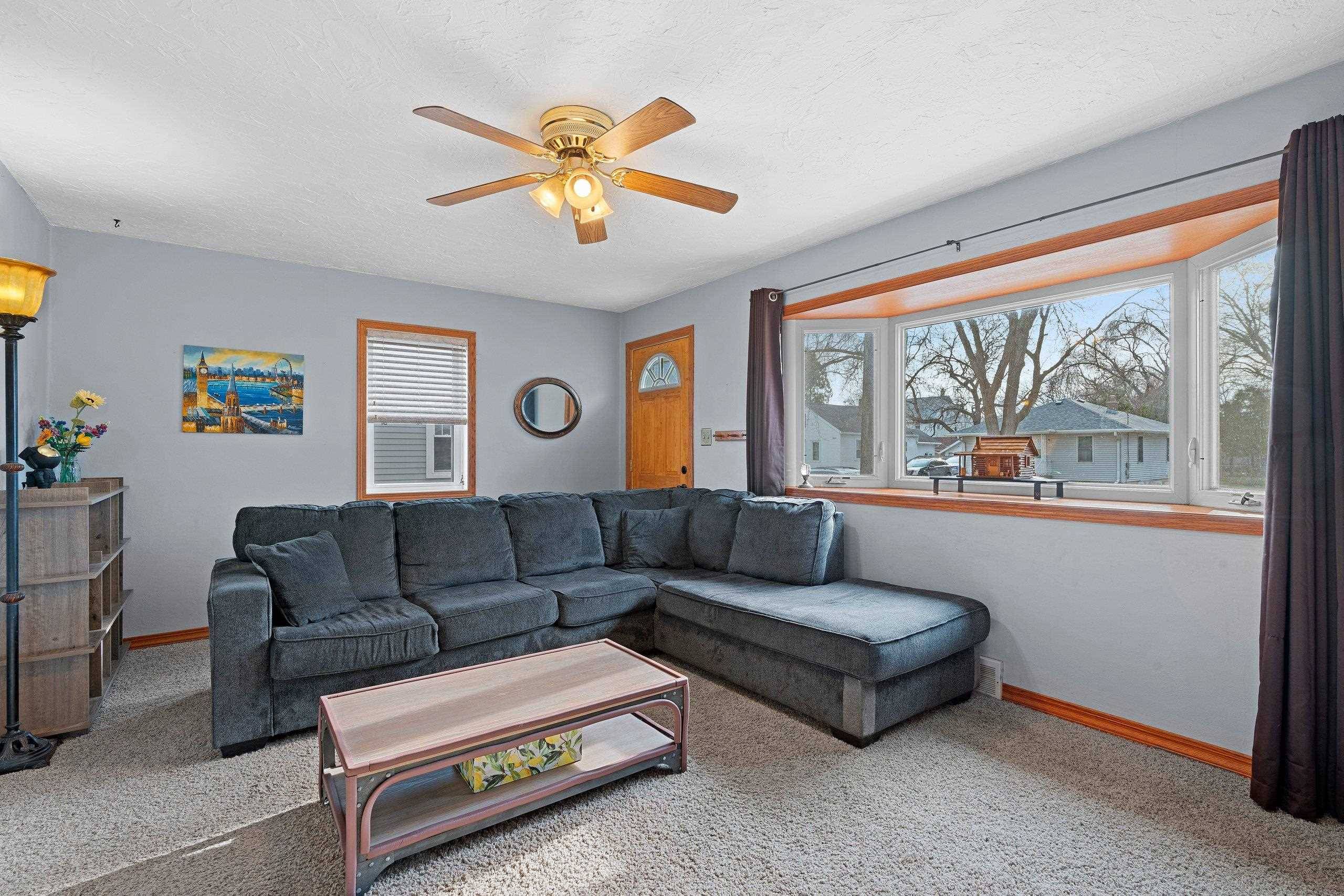 Oshkosh, WI 54901-2908,1624 CENTRAL ST