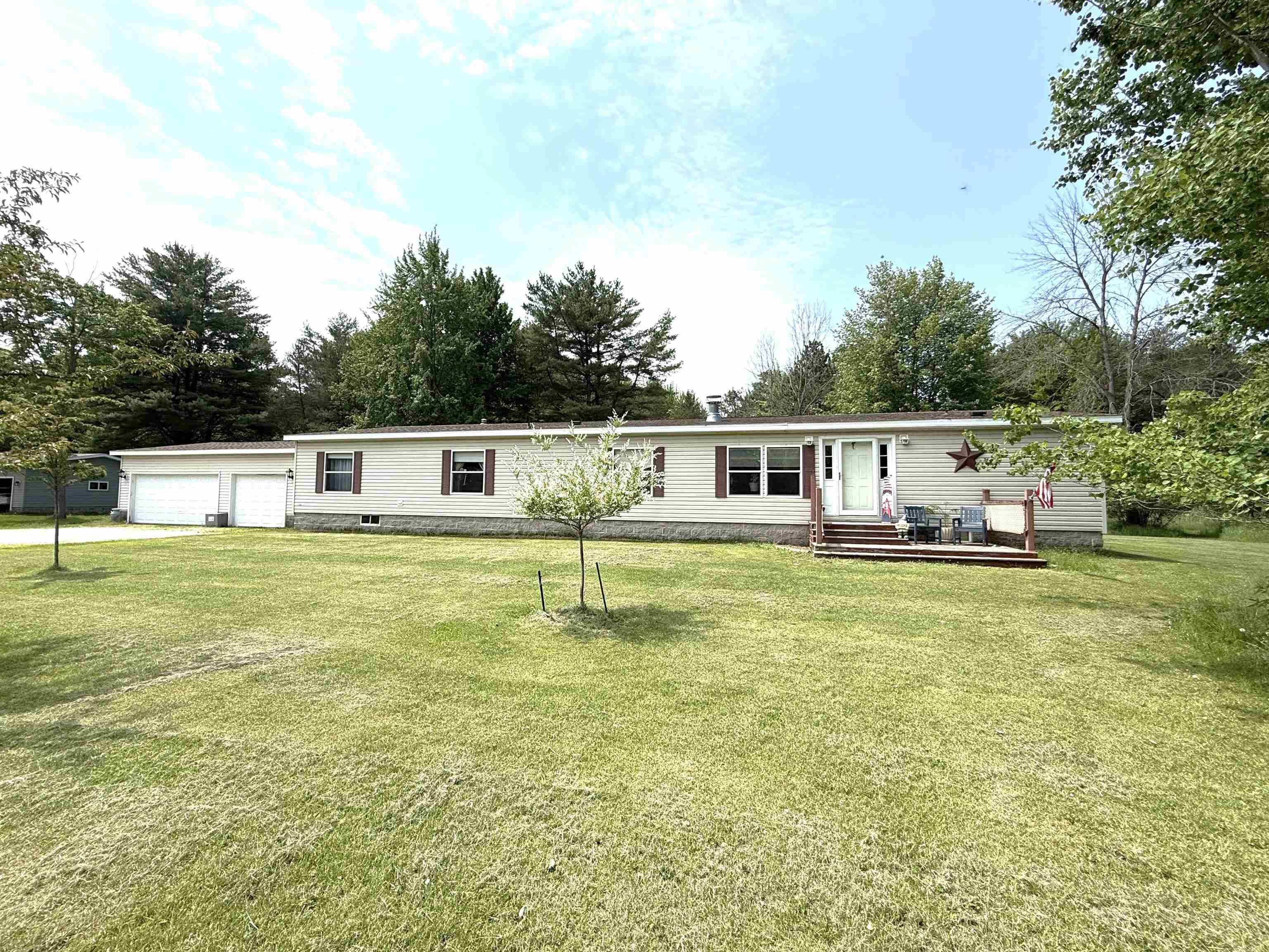 W613 WEIGERS RD, Marinette, WI 54143