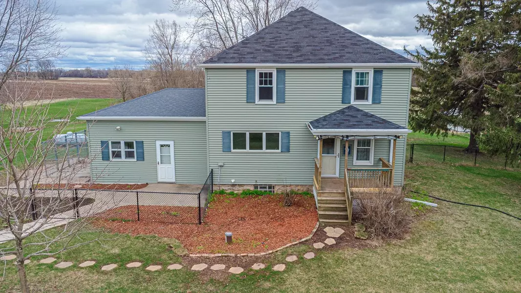 414 STATE ROAD 26, Oshkosh, WI 54904