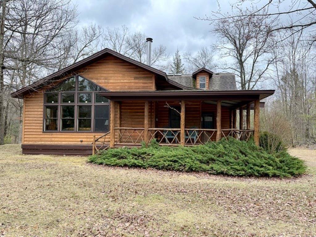 Crivitz, WI 54114,16372 MARTIN LN