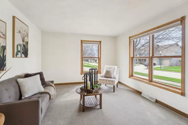 Appleton, WI 54913,400 E SHEFFIELD LN