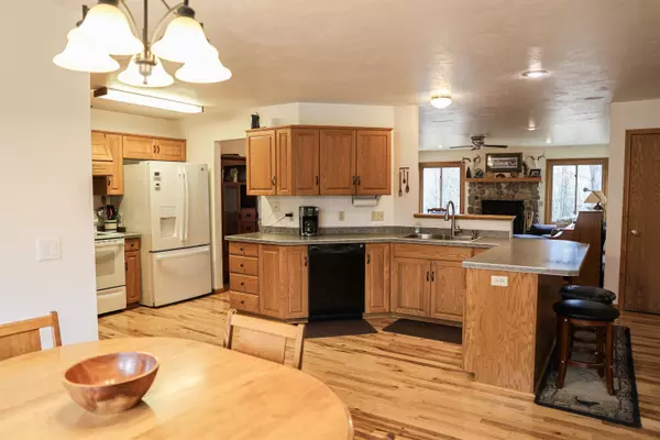 Suring, WI 54174,12618 POUPORE LN