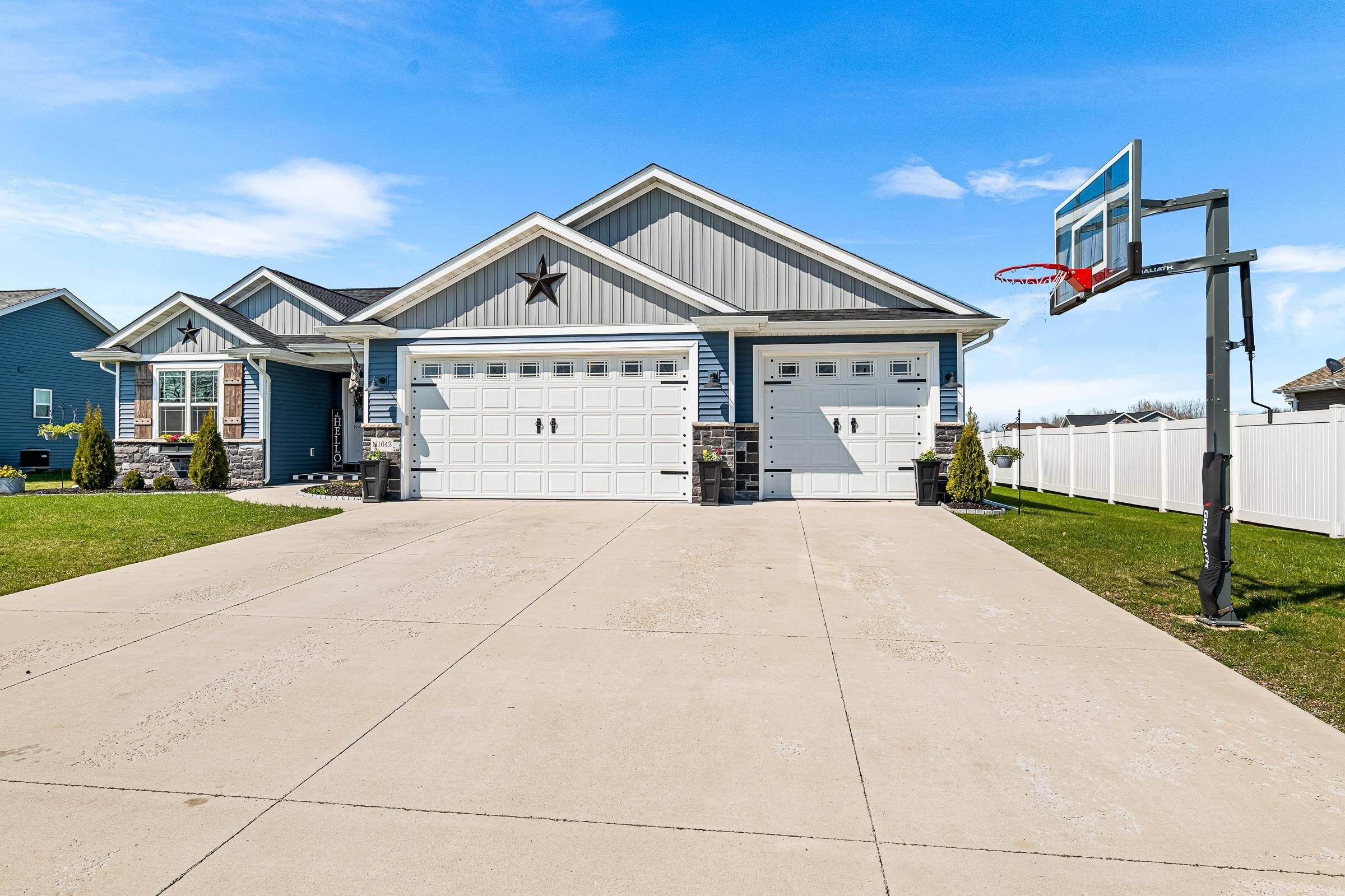Greenville, WI 54942-4200,N1642 KAS DR