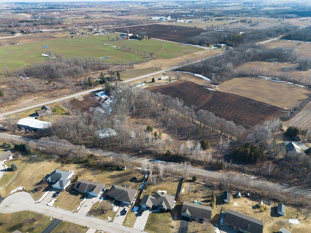 New Franken, WI 54229-9355,2200 N NEW FRANKEN RD
