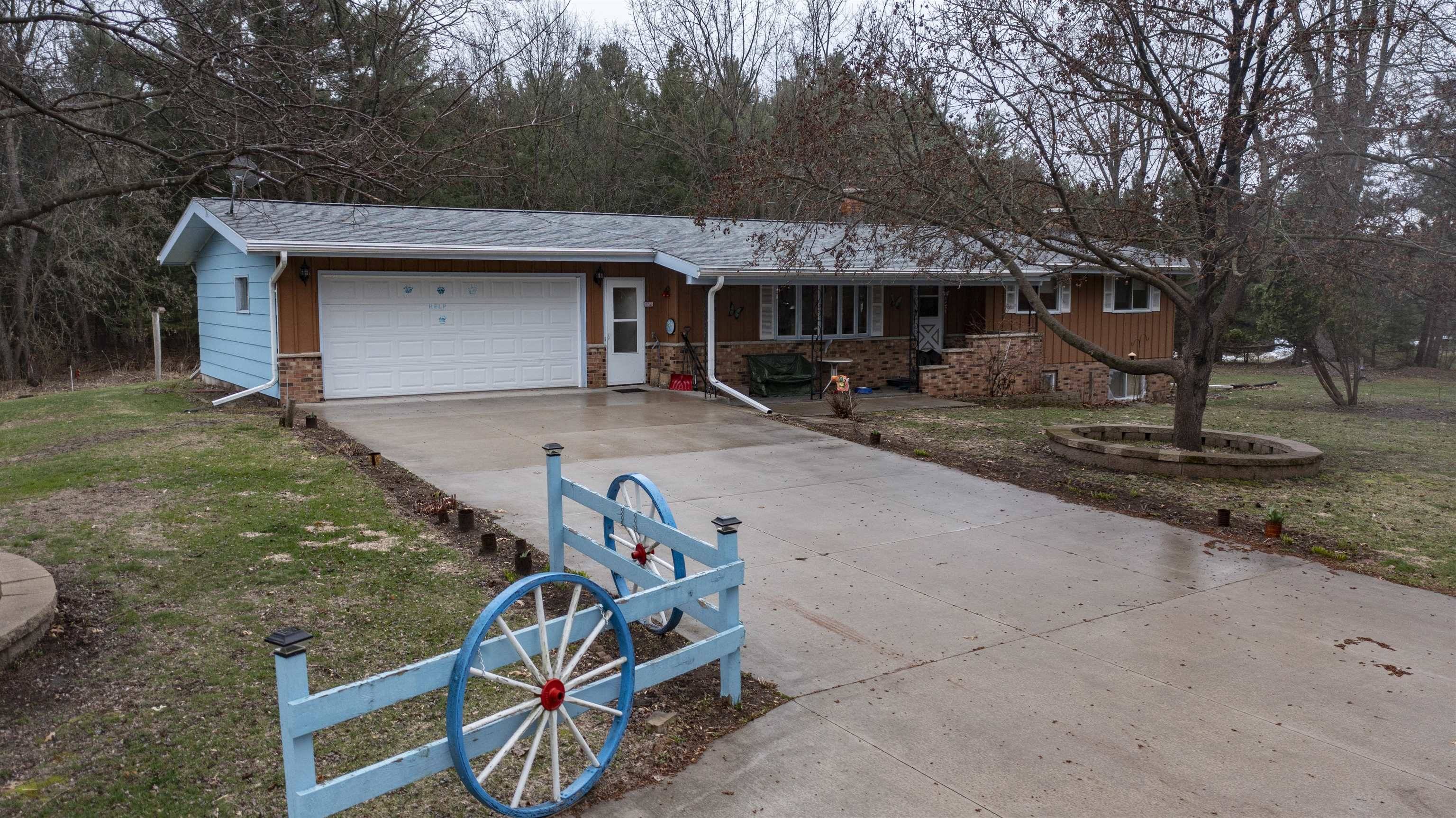 E7305 COUNTY RD X, Weyauwega, WI 54983