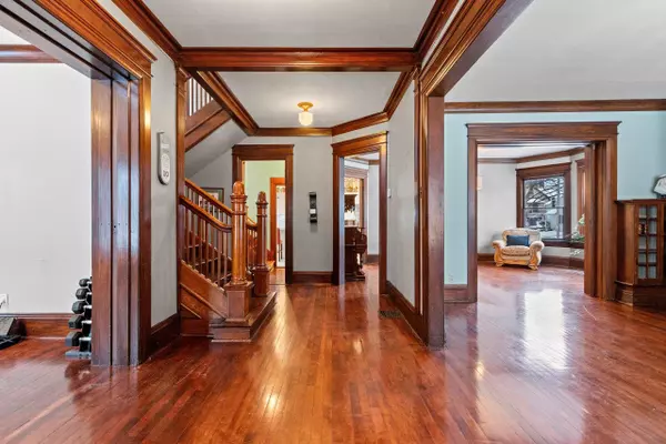 Green Bay, WI 54301,745 S QUINCY ST