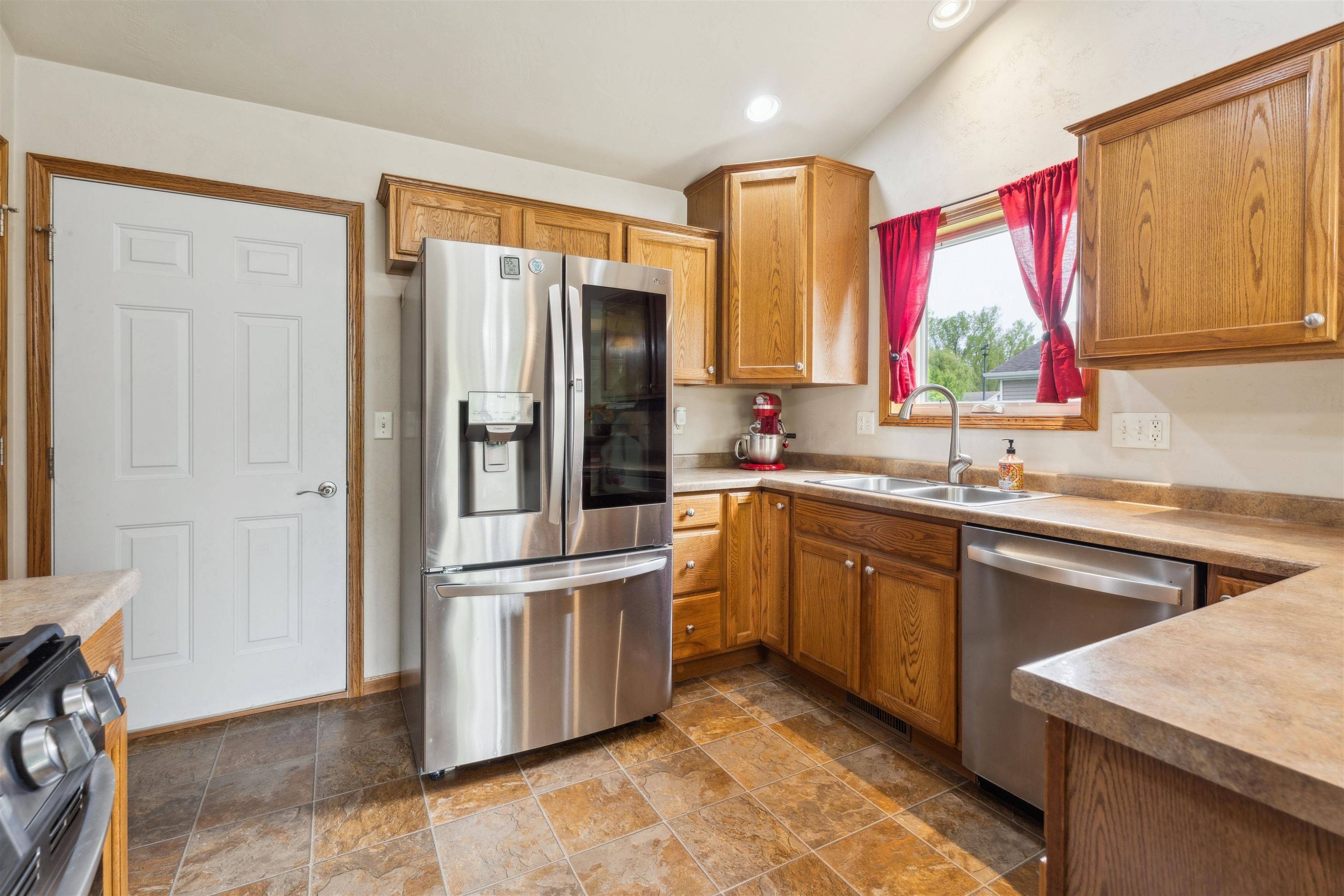 Menasha, WI 54952,1038 PROVINCE TER
