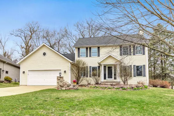 1015 MT BLANC CT,  Green Bay,  WI 54311-5893