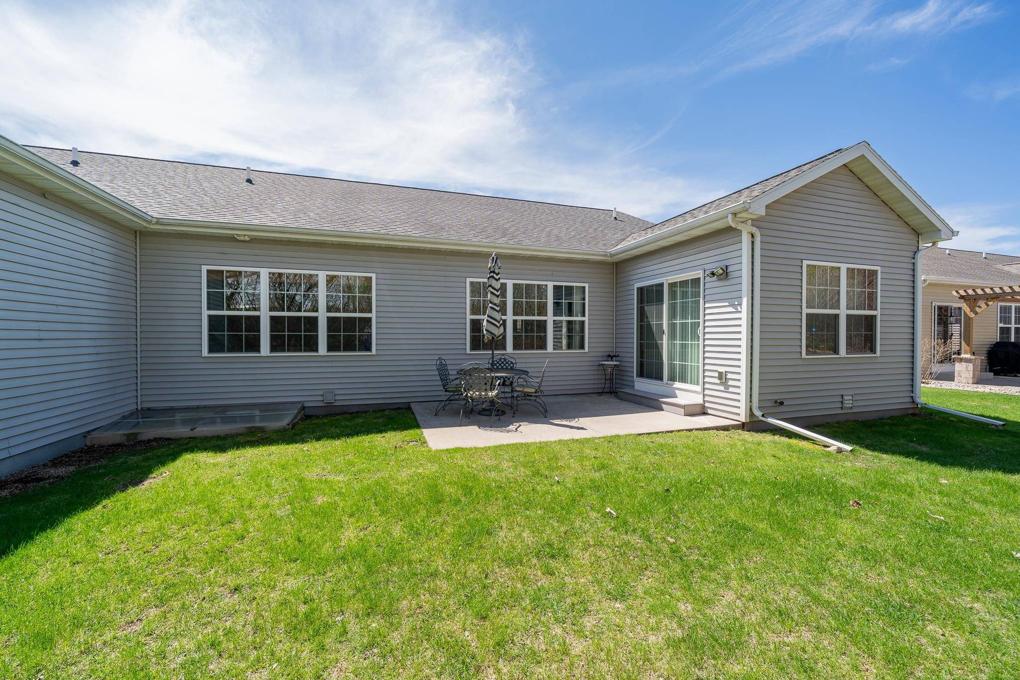 Neenah, WI 54956,1728 COPPERSTONE PL