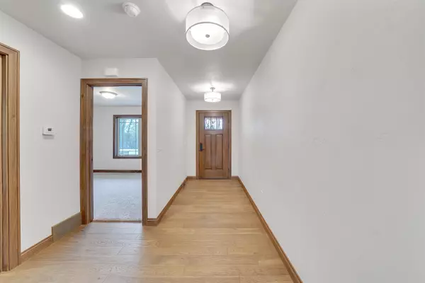 Neenah, WI 54956,1419 PRAIRIE LAKE CIR