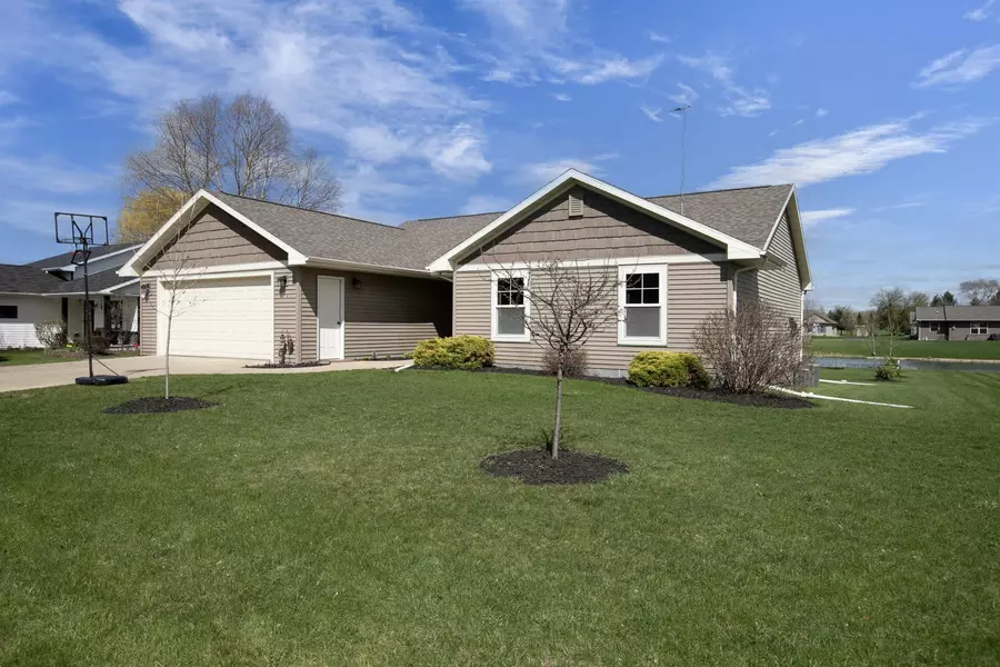 274 N HUNTER ST, Berlin, WI 54923-9167