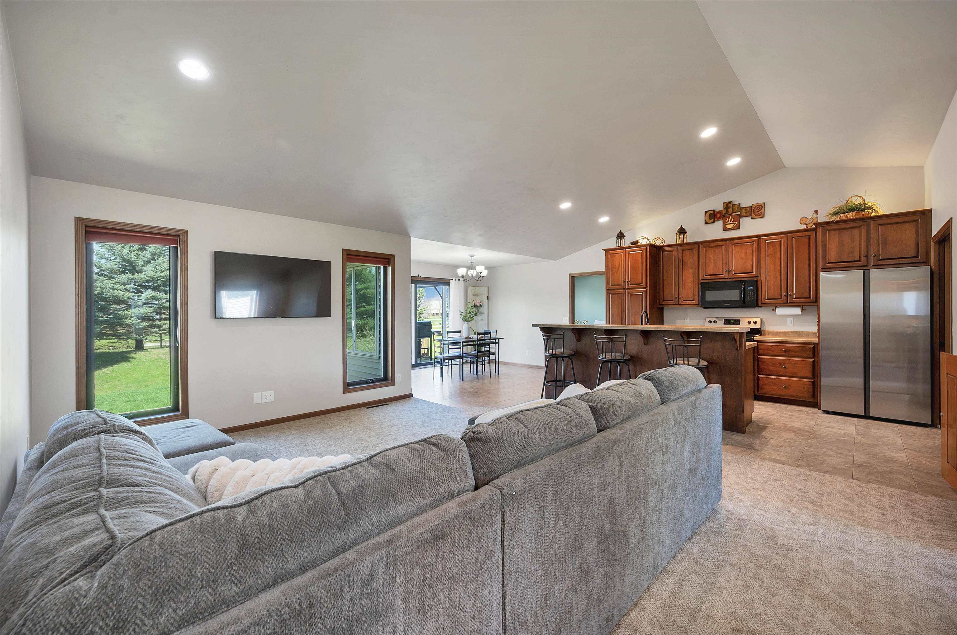 Oneida, WI 54155-9250,4878 ISABELLA CIR