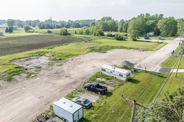 Appleton, WI 54913-0000,N CASALOMA DR #2A