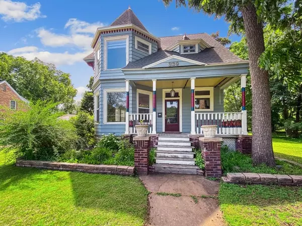 339 STATE ST, Marinette, WI 54143
