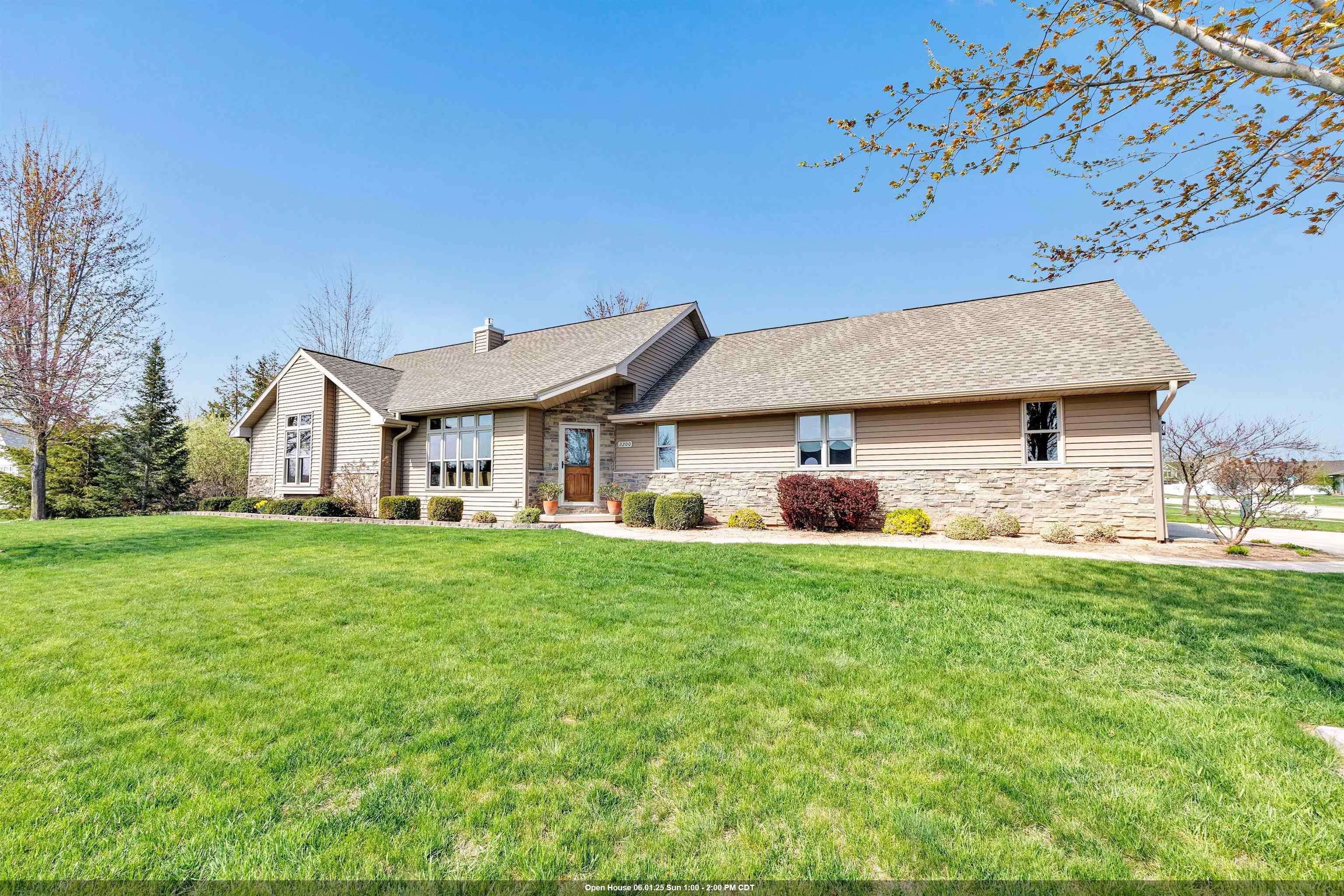2200 RYAN RD, De Pere, WI 54115