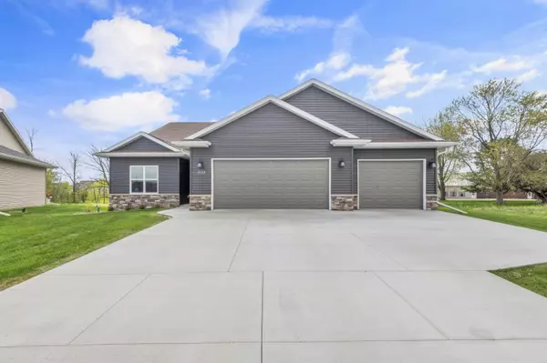 3153 LAZY OAK CT,  Green Bay,  WI 54311-2300