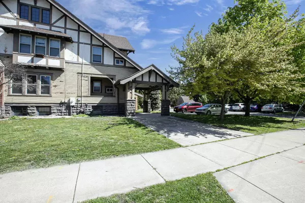 Oshkosh, WI 54901,634 WISCONSIN ST