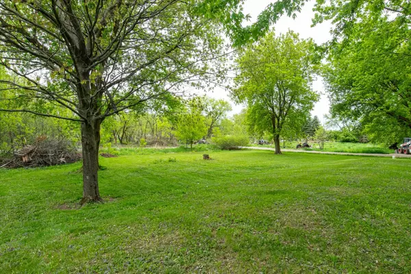 Appleton, WI 54914,2945 WINNEGAMIE DR