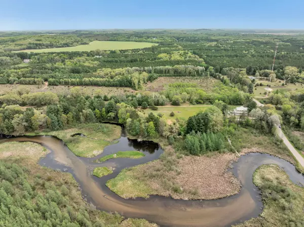 Neshkoro, WI 54960,W6870 CZECH LN