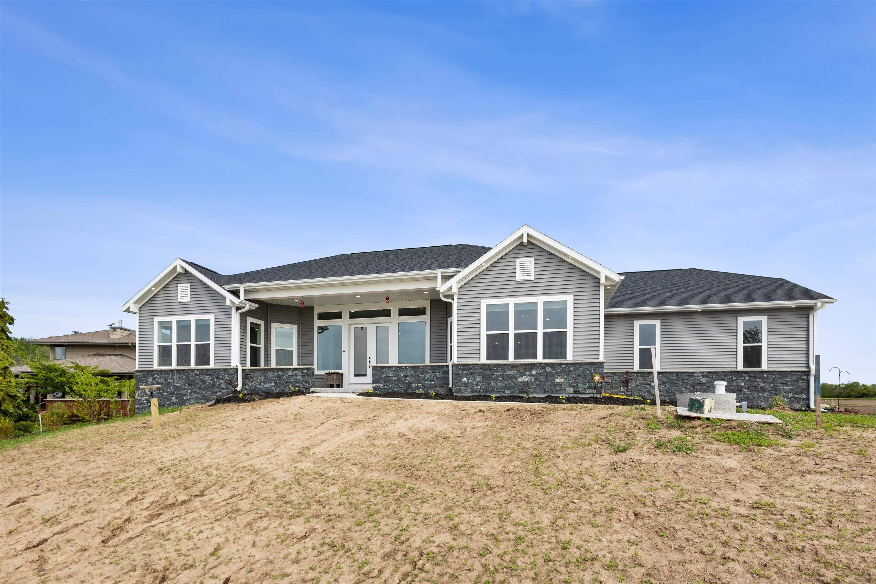 1150 S BAY SHORE RD, Brussels, WI 54204-9728