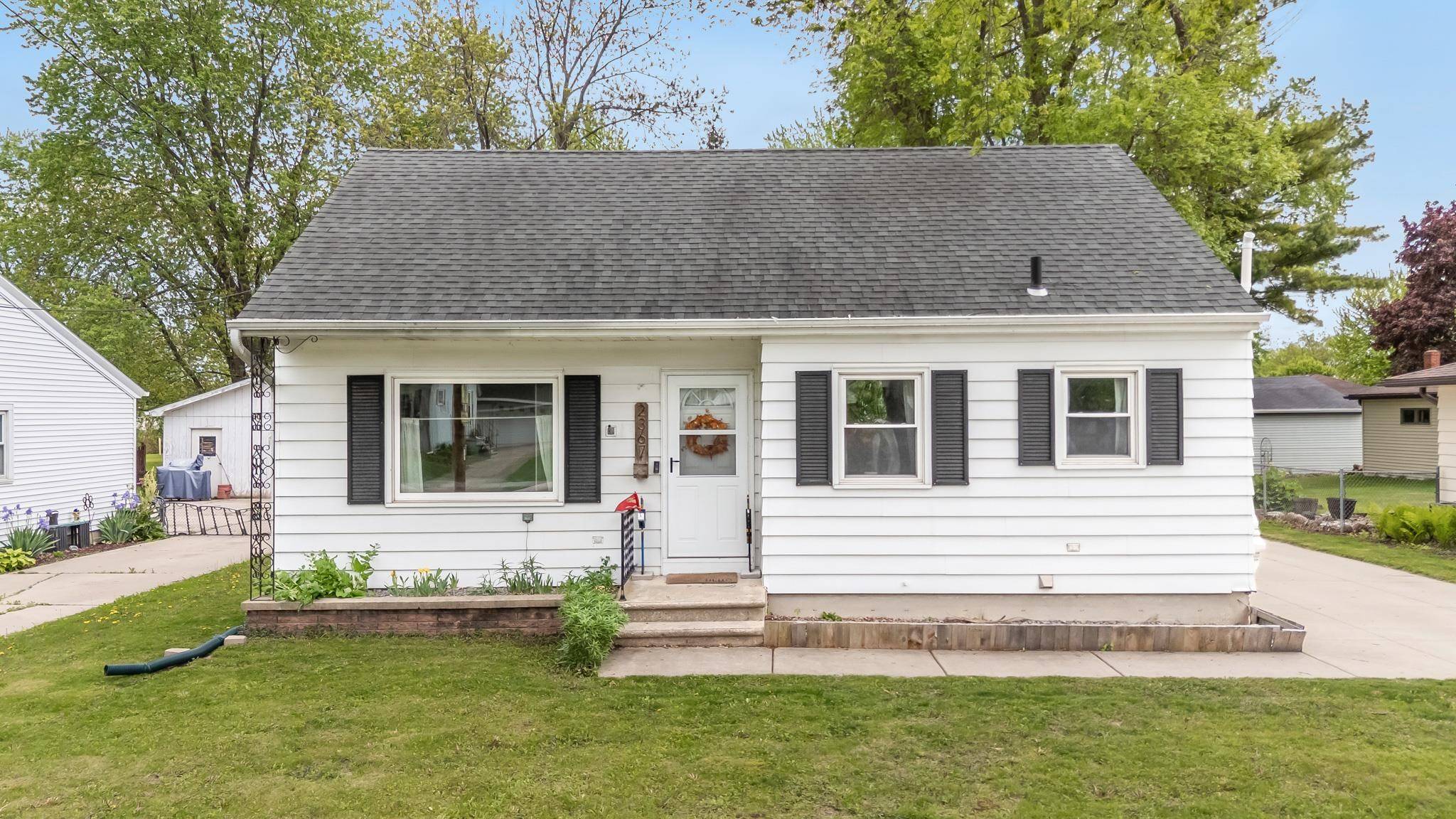 2367 LIBAL ST, Green Bay, WI 54301