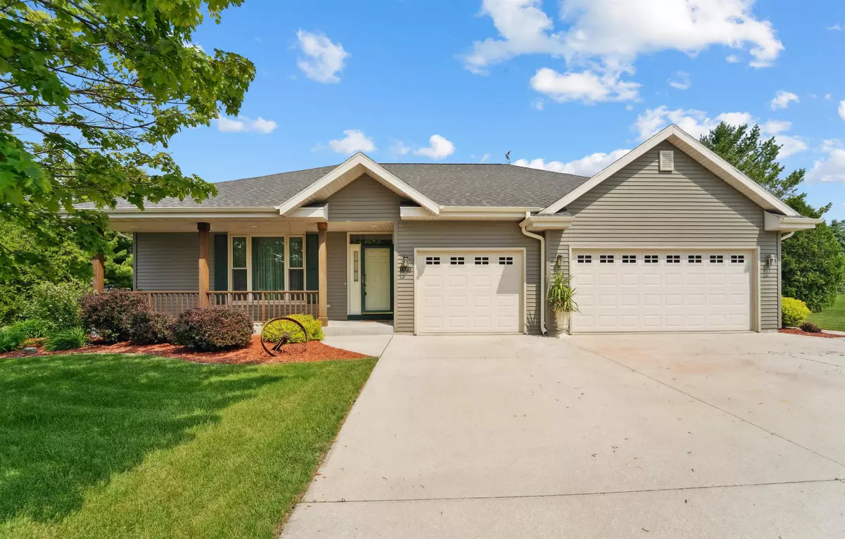 New Holstein, WI 53061,1504 MELISSA LN