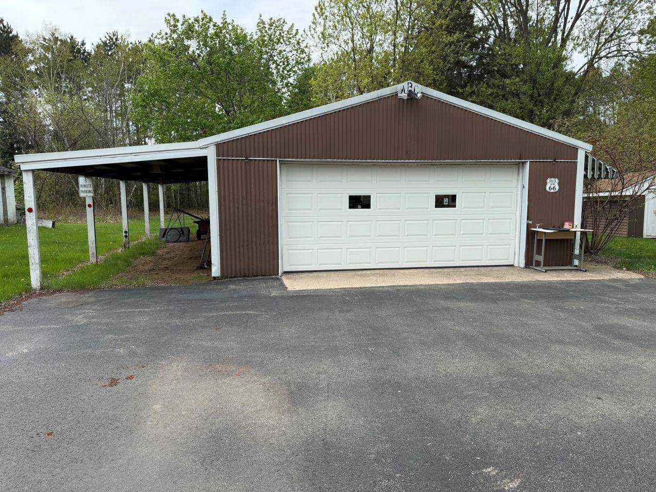 Clintonville, WI 54929-9006,N10623 LAKESHORE RD
