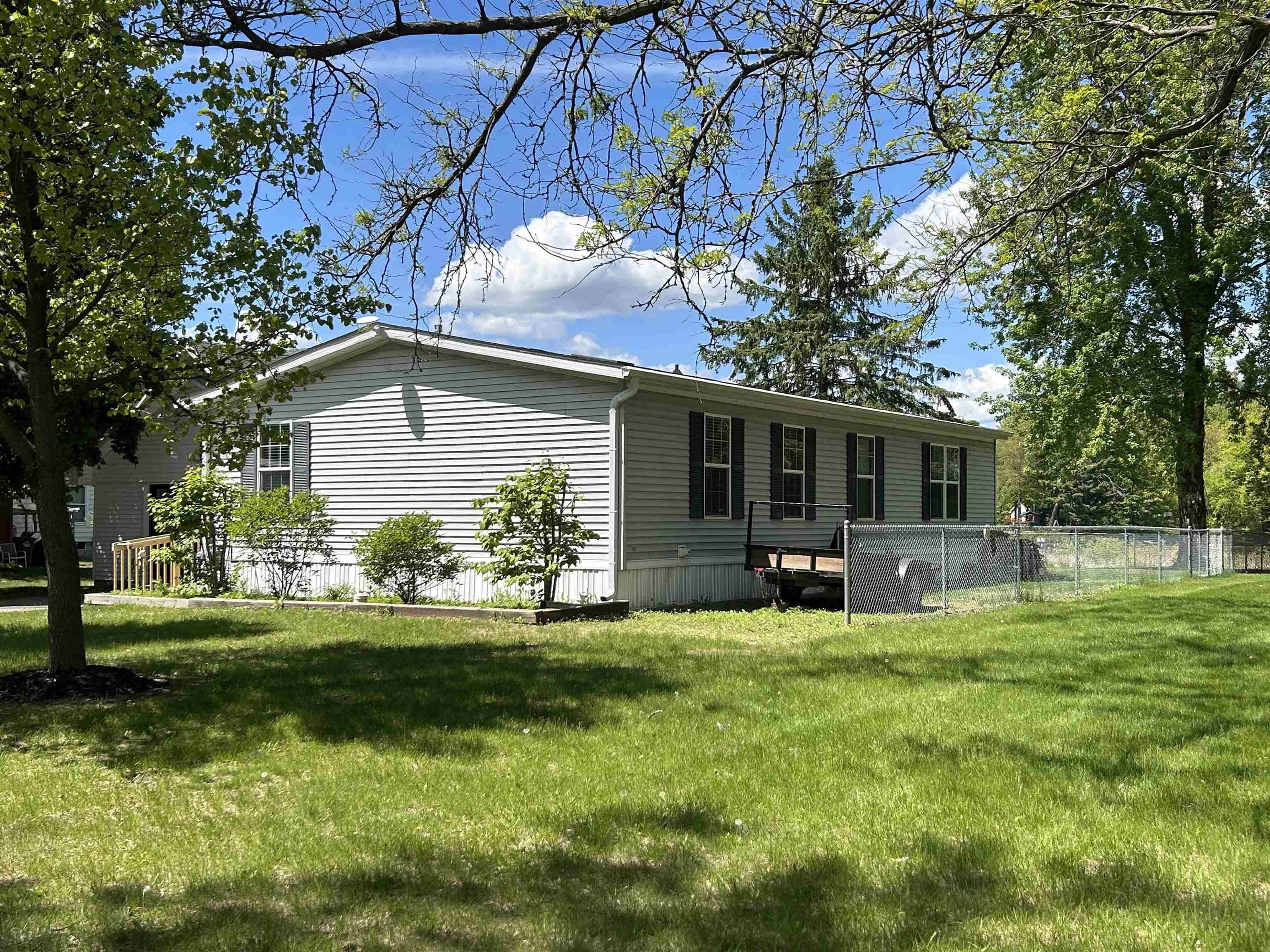 Shawano, WI 54166-0000,715 OAK ST