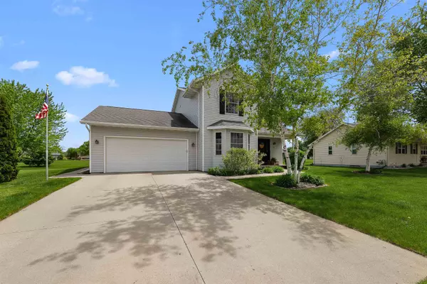 Fond Du Lac, WI 54935,665 N PRAIRIE RD
