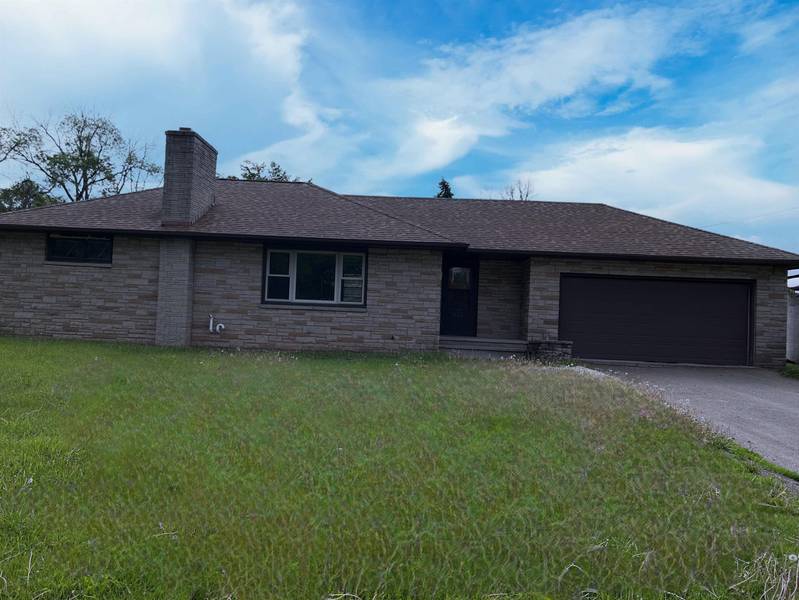 965 APPLETON RD, Menasha, WI 54952