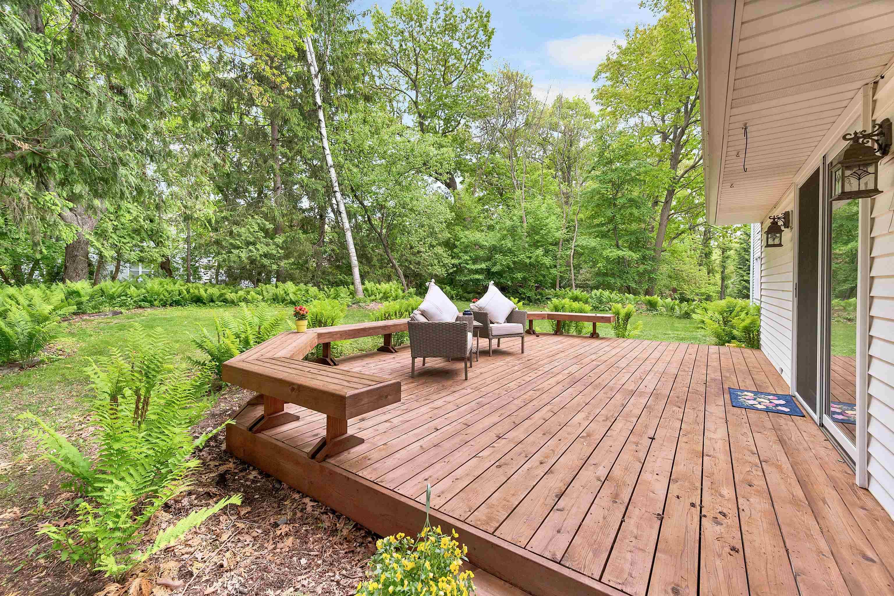 Green Bay, WI 54313-4951,295 SEMINOLE LN