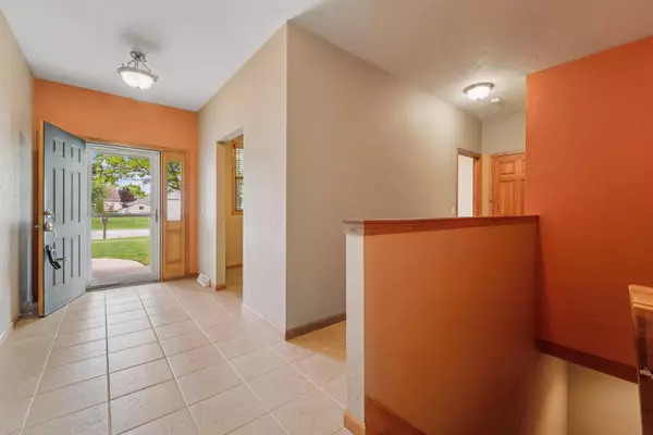 Combined Locks, WI 54113-1403,536 COONEN DR