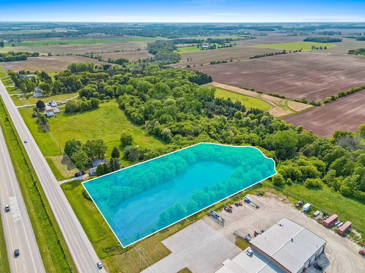 De Pere, WI 54115,MID VALLEY DR