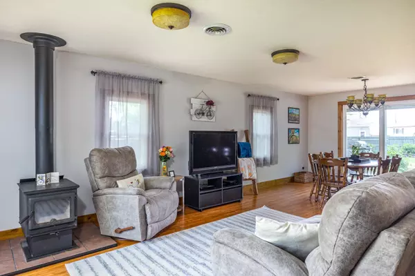 Oshkosh, WI 54901,2946 SHADOW LN