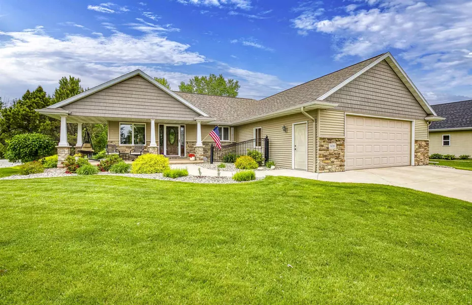 938 W NORTHSTAR DR, Appleton, WI 54913