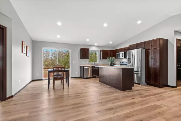 Kaukauna, WI 54130,831 SETTER DR