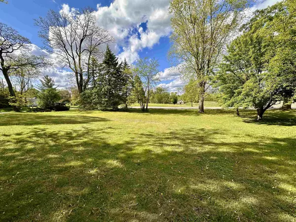Burlington, WI 53105,2611 SOUTH RD