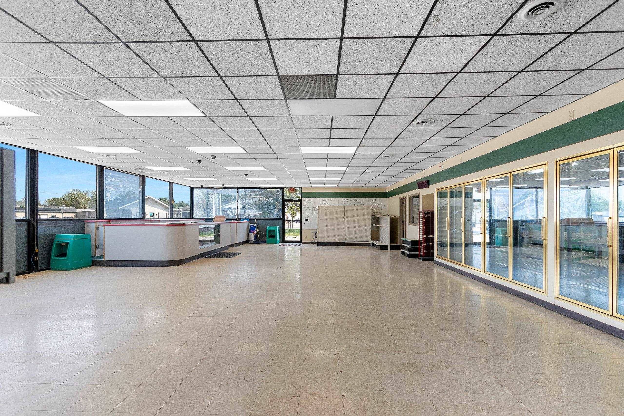 Luxemburg, WI 54217,107 MAIN ST