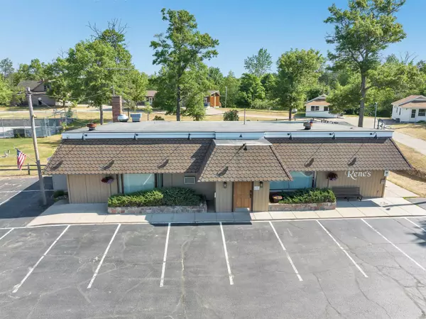 W11590 COUNTY ROAD X, Crivitz, WI 54114