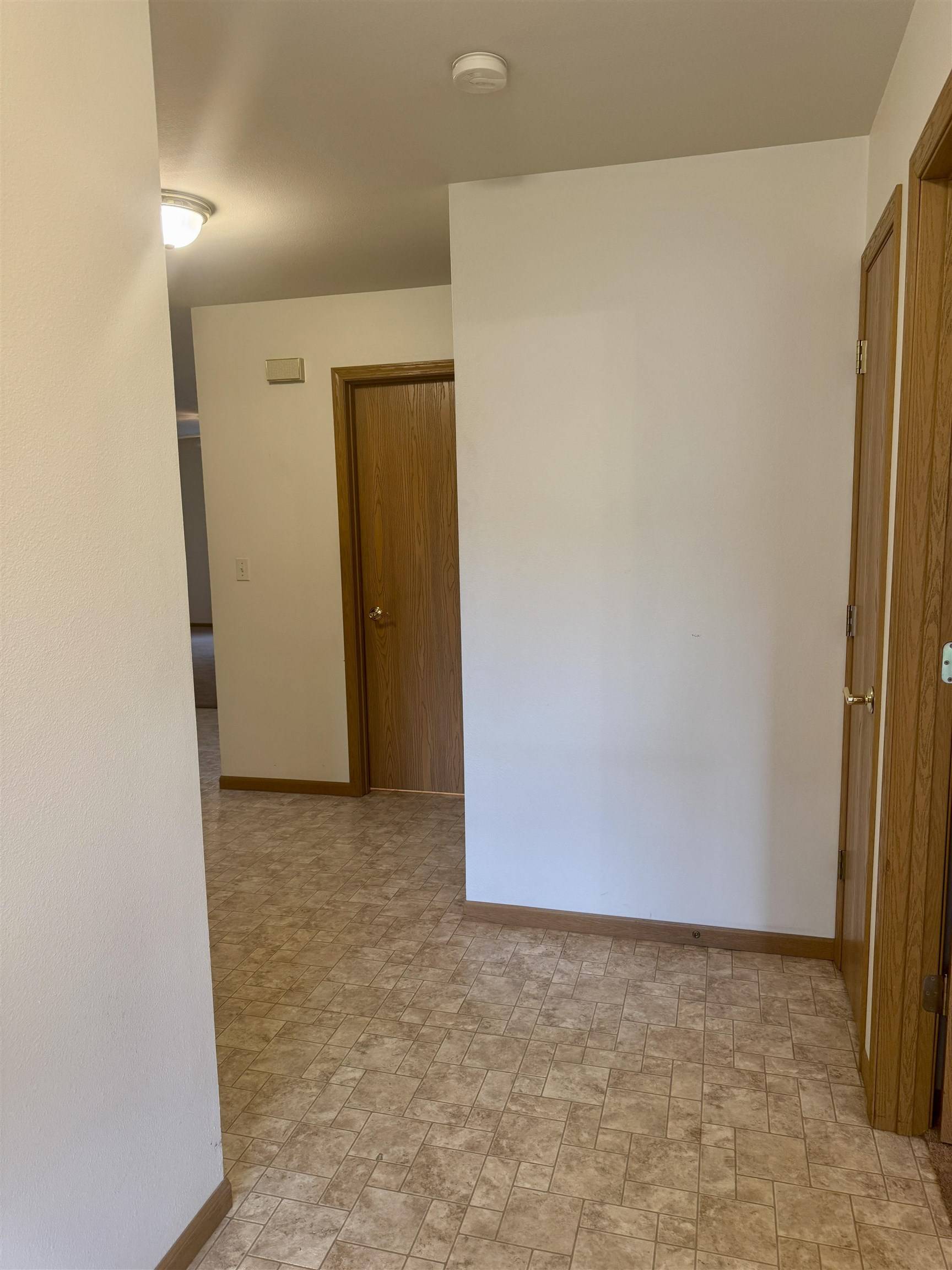 Fond Du Lac, WI 54935-8060,180 SOUTHLAKE CIR