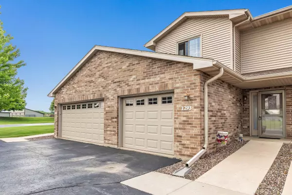 De Pere, WI 54115,1293 POND VIEW CIR