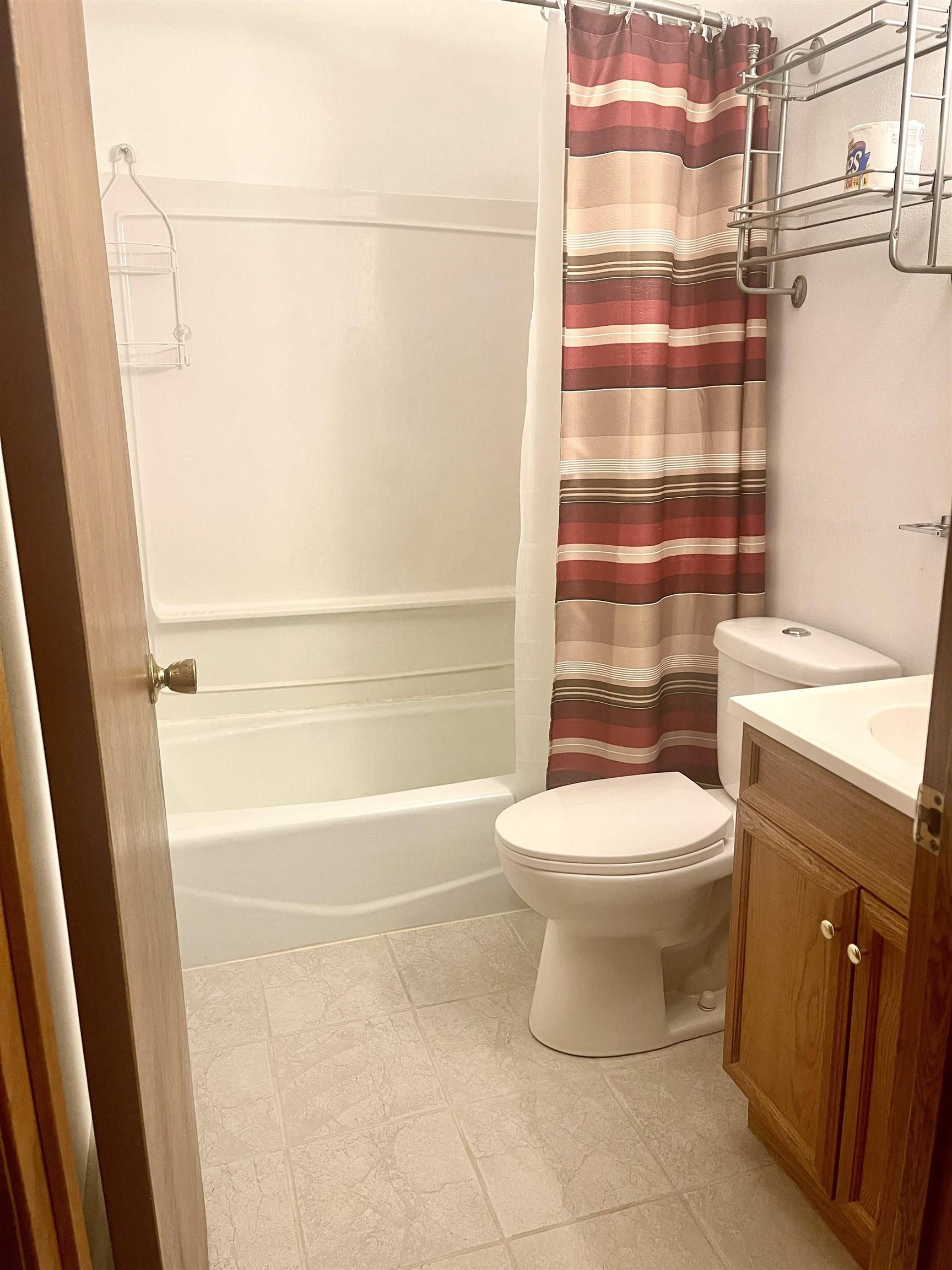 Kaukauna, WI 54130,2201 JOYCE ST