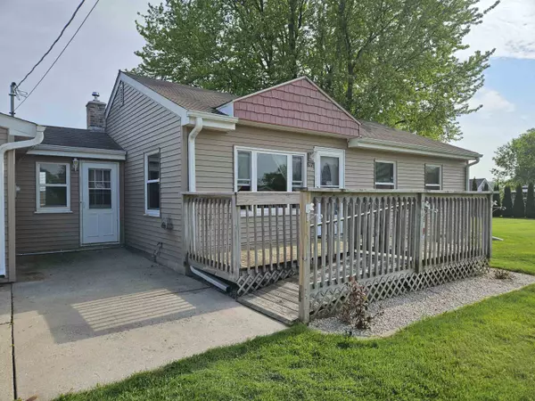 Manitowoc, WI 54220,817 E LINDEN AVE