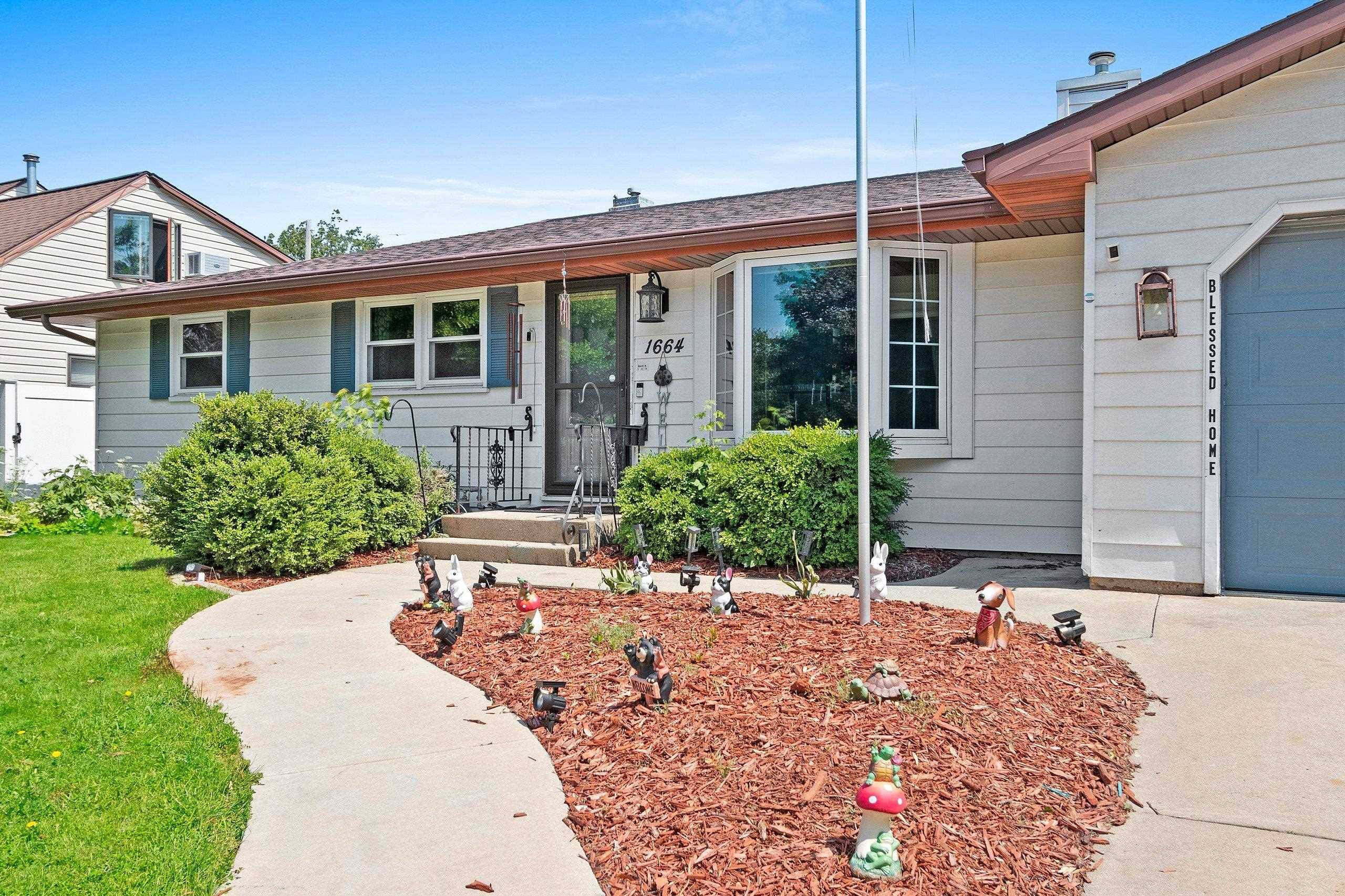 Green Bay, WI 54304,1664 SPRUCE ST