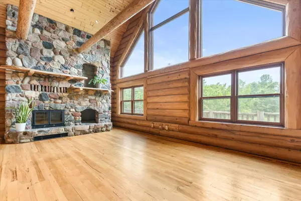 Redgranite, WI 54970,W4380 BLACKHAWK AVE