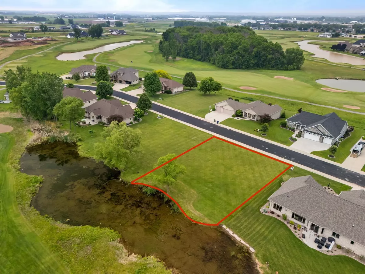 Wrightstown, WI 54180,550 ROYAL ST PATS DR
