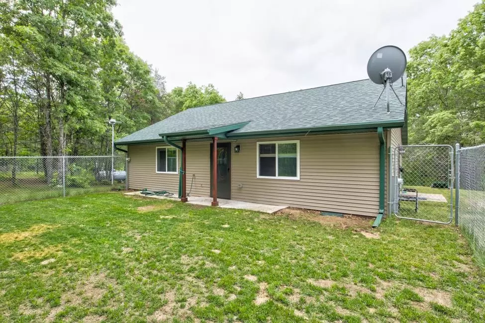 Crivitz, WI 54114,N10090 ABBEY RD