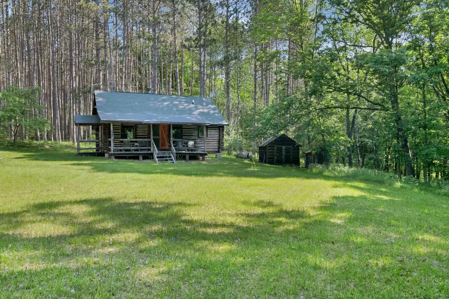 N14066 SQUAW CREEK RD, Wausaukee, WI 54177